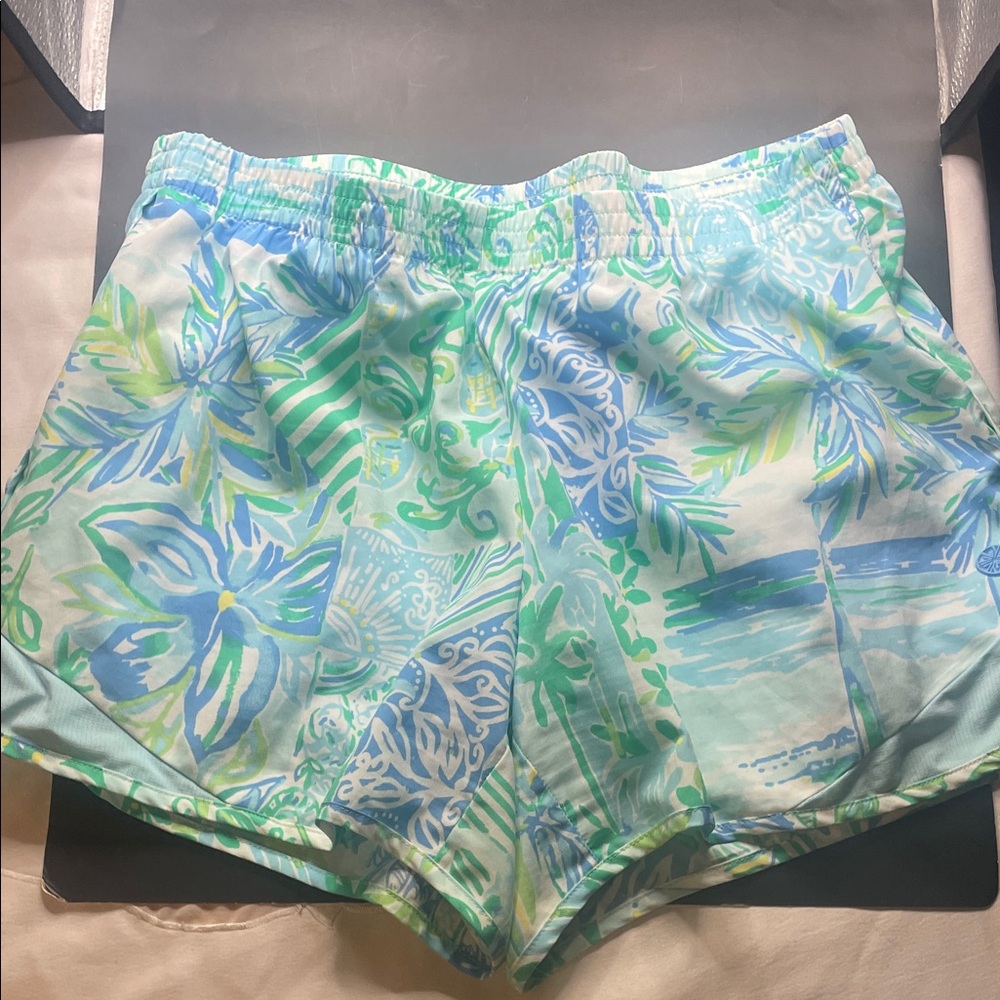 Lilly Pulitzer Tropical Blue and Green women's Athletic Shorts 000797